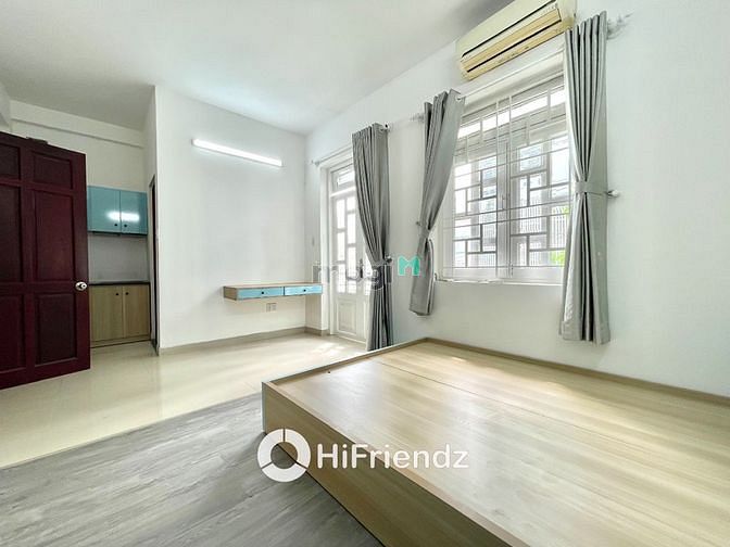 Hình ảnh Studio Full NT_Bancon mặt sau_Máy Giặt Riêng_Đường TÂN CẢNG