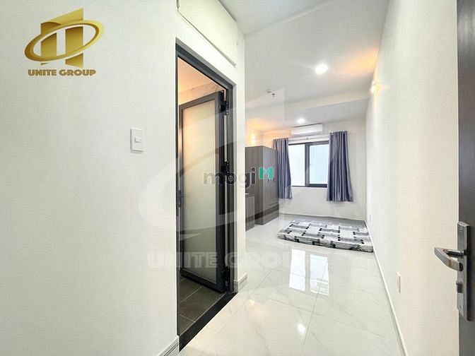 Hình ảnh Phòng trọ, cửa sổ, bancon full nội thất, gần Vincom Q7