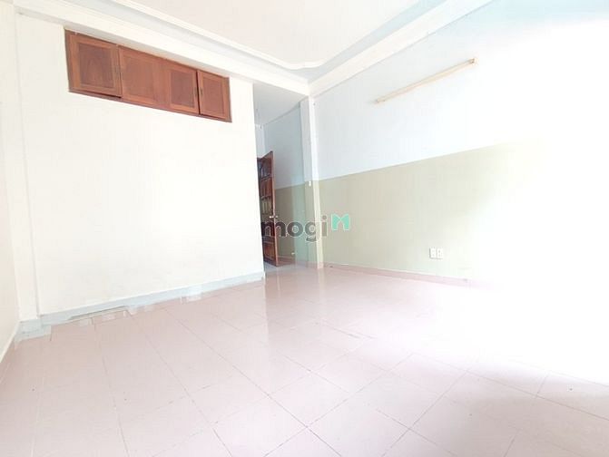 Hình ảnh Phòng Bancol 25m2, Dành cho HSSV-NVVP