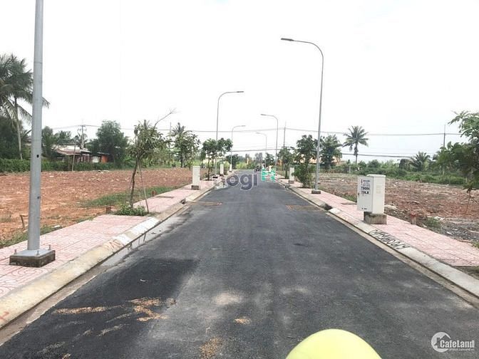 Hình ảnh Sở hữu ngay lô đất đường Nguyễn Hữu Thọ, Quận 7 DT 100m2 Giá2tỷ350 SHR