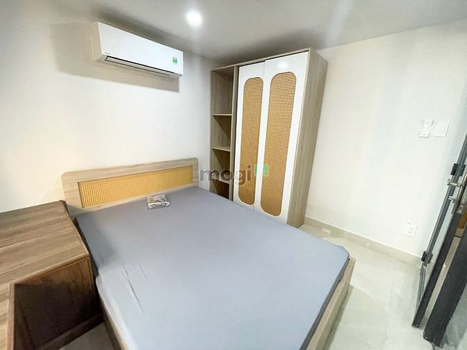 Hình ảnh CHDV full nội thất mới 2 máy lạnh cửa sổ thoáng mát ngay sát sân bay