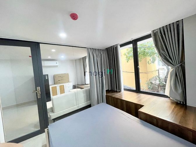 Hình ảnh CHDV full nội thất mới 2 máy lạnh cửa sổ thoáng mát ngay sát sân bay