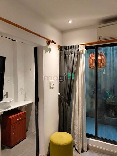 Hình ảnh Studio Full NT_Bancon_Có Sân Sau_Đối diện Landmark81_Vinhomes_SGP