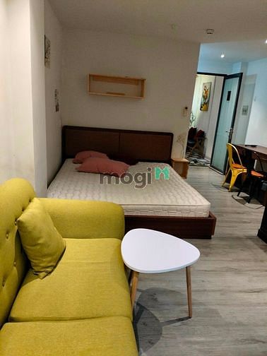 Hình ảnh Studio Full NT_Bancon_Có Sân Sau_Đối diện Landmark81_Vinhomes_SGP