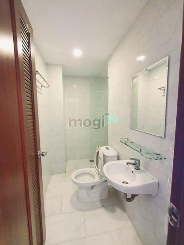 Hình ảnh 🔥🔥Studio Bancolny view Triệu đô 40m2 _Thang máy-Hầm xe Hoàng Sa Q3