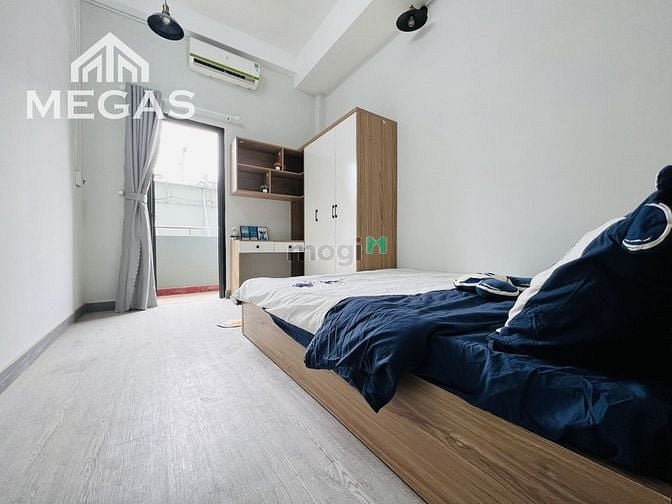 Hình ảnh 2 Phòng Ngủ Rộng Đầy Đủ Nội Thất Có Ban Công Mặt Tiền Cộng Hòa -E.Town