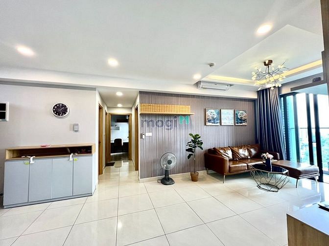 Hình ảnh Emerald 2pn 2vs 1kho , full nội thất đẹp , view hồ sinh thái.