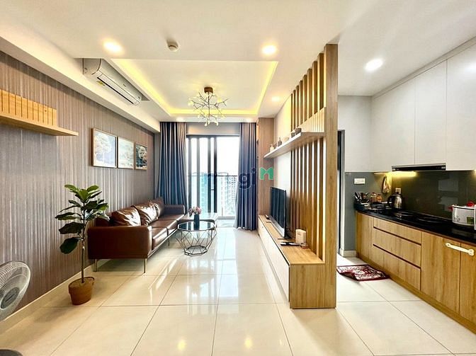 Hình ảnh Emerald 2pn 2vs 1kho , full nội thất đẹp , view hồ sinh thái.