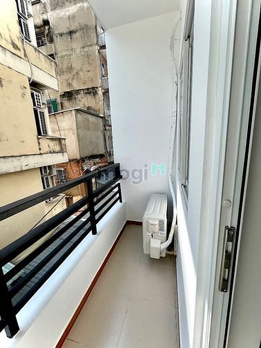 Hình ảnh 🏡 STUDIO ban công; cửa sổ; ngay chợ BẾN THÀNH ✈️