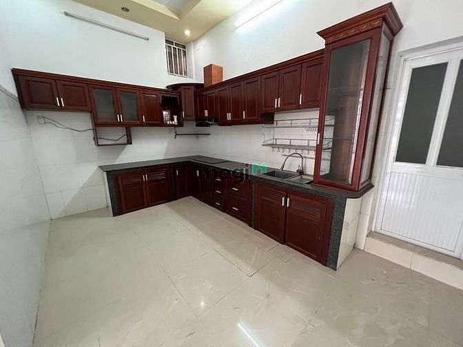 Hình ảnh Bán nhà 1 trệt 1 lầu đường Nguyễn Văn Hoa P.Thống Nhất. SHR Giá 4,8 tỷ