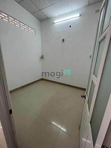 Hình ảnh Bán nhà 1 trệt 1 lầu đường Nguyễn Văn Hoa P.Thống Nhất. SHR Giá 4,8 tỷ