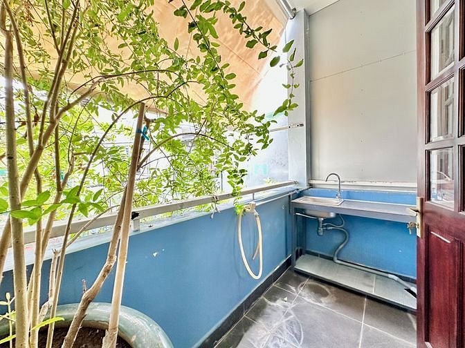 Hình ảnh Studio ban công,tách bếp.FULL nội thất.Mặt tiền đường Dân Trí