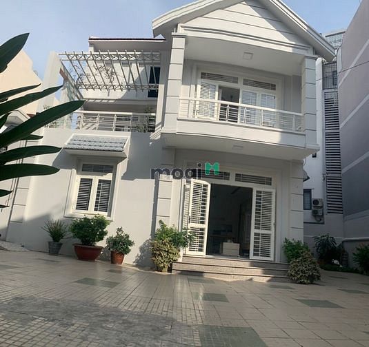 Hình ảnh Biệt Thự Hoàng Hoa Thám, Phường 7, Q. Bình Thạnh