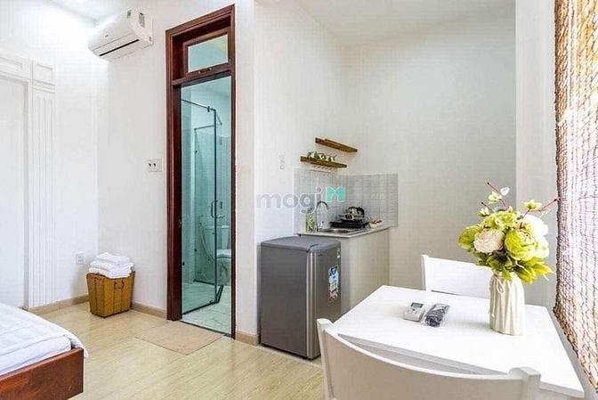 Hình ảnh studio cửa sổ  gần chợ Tân Định,CV Lê Văn Tám, VX Điện Biên Phủ,...