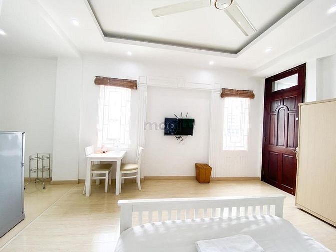 Hình ảnh studio cửa sổ  gần chợ Tân Định,CV Lê Văn Tám, VX Điện Biên Phủ,...