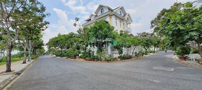 Hình ảnh Thanh lý gấp 80m2 đất thổ cư, 300m ra Đại Lộ Đông Tây, giá 2 tỷ 3, SHR