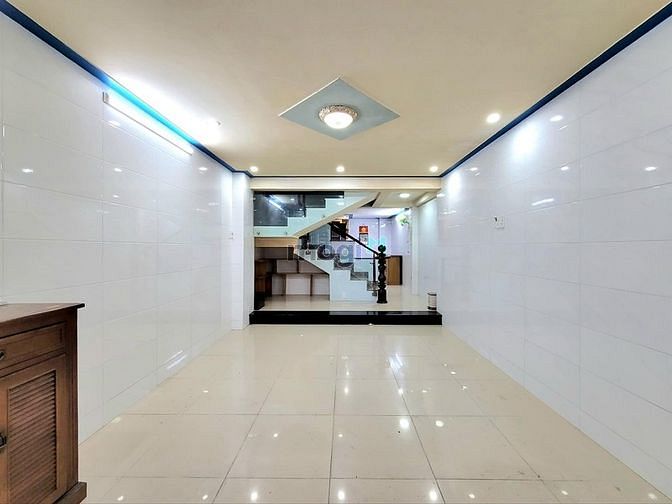 Hình ảnh Bán gấp nhà gò vấp 2 lầu 3,9 tỷ