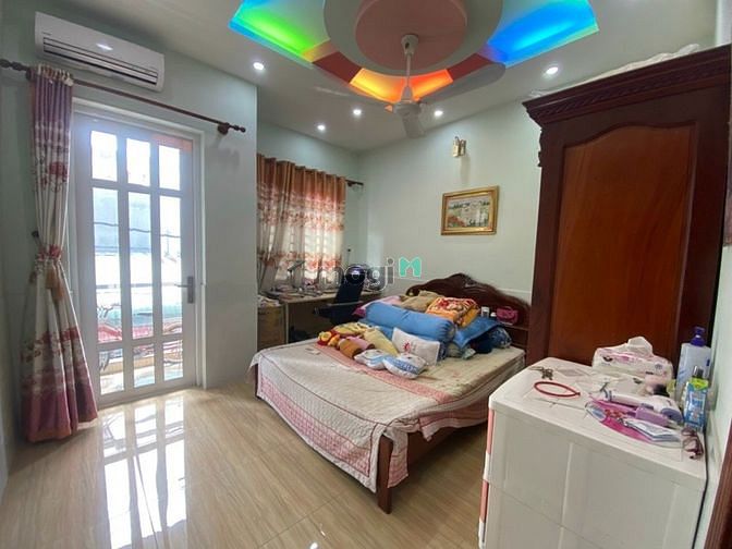 Hình ảnh Cho thuê Nguyên Căn Hương lộ 2 Q.Bình Tân