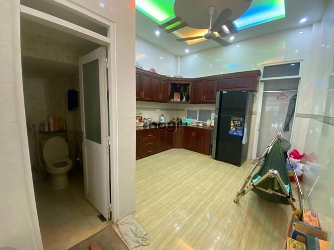Hình ảnh Cho thuê Nguyên Căn Hương lộ 2 Q.Bình Tân