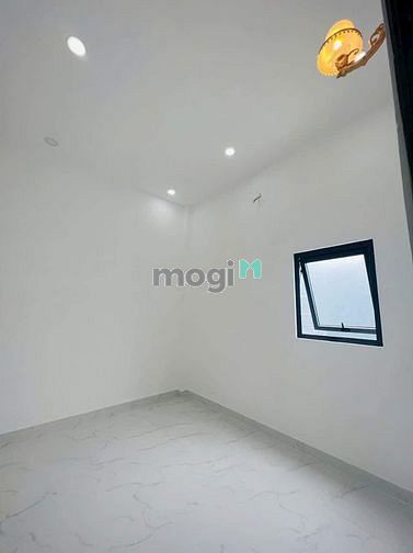 Hình ảnh Hẻm xe hơi Huỳnh Văn Nghệ Tân Bình SHR giá chỉ 1 Tỷ 930