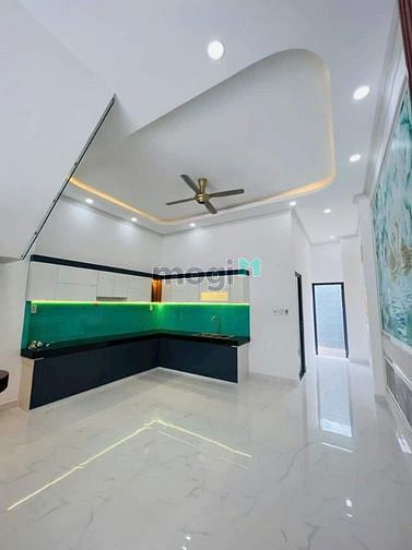 Hình ảnh Hẻm xe hơi Huỳnh Văn Nghệ Tân Bình SHR giá chỉ 1 Tỷ 930
