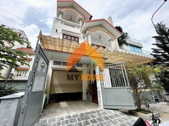 Hình ảnh Ơ mây zing gút chóp VILLA ĐẸP THẢO ĐIỀN ĐÂY!