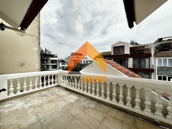 Hình ảnh Ơ mây zing gút chóp VILLA ĐẸP THẢO ĐIỀN ĐÂY!
