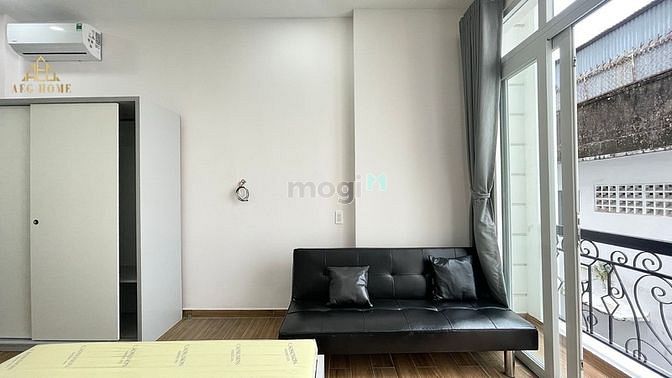 Hình ảnh Mb6623 nạp rút nhanh chóng mới ban công đầy nắng đối diện chợ Bến Thành Quận 1