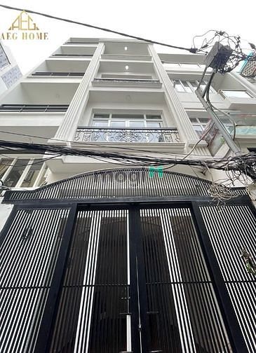 Hình ảnh Mb6623 nạp rút nhanh chóng mới ban công đầy nắng đối diện chợ Bến Thành Quận 1