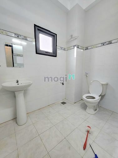 Hình ảnh Cho Thuê Căn Hộ 2PN Giá Rẻ Full Nội Thất Ngay ETOWN Cộng Hòa Tân Bình