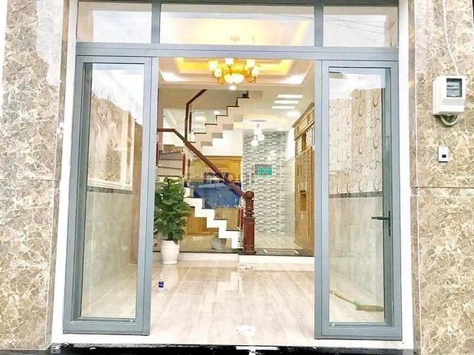 Hình ảnh Cho thuê nhà mới xây, có sẵn nội thất quận Tân Bình