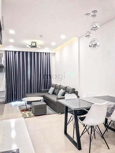 Hình ảnh Cần bán gấp CC Phúc Thịnh Q.5. DT 70m2, 2P, 2WC. Giá bán 2,6 tỷ.