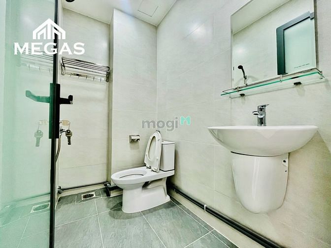 Hình ảnh Cho Thuê Căn Hộ Ban Công Cao Cấp Ngay Phan Văn Trị