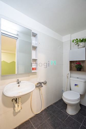 Hình ảnh studio full NT gần bờ kè Hoàng Sa, cầu Bông,CVLê Văn Tám,Chợ Tân Định