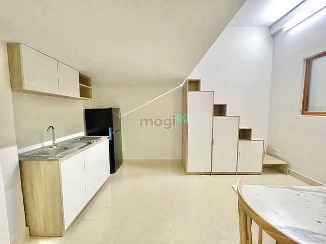 Hình ảnh Cho thuê phòng trọ gác (duplex) cửa sổ nội thất mới 100% khu sân bay