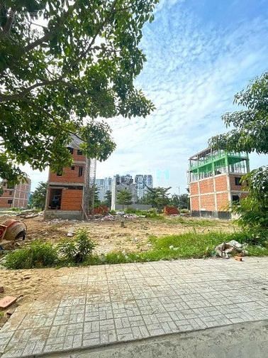 Hình ảnh Xả lỗ lô đất Đào Trí 90m2 giá 2tỷ500tr P Phú Thuận Q7, sổ hồng riêng