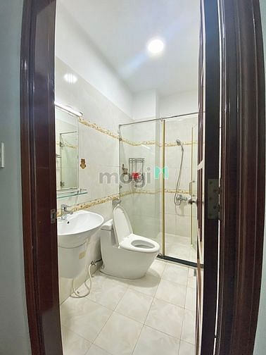 Hình ảnh Căn Studio Đầy Đủ Tiện Nghi Gần Trung Tâm D2