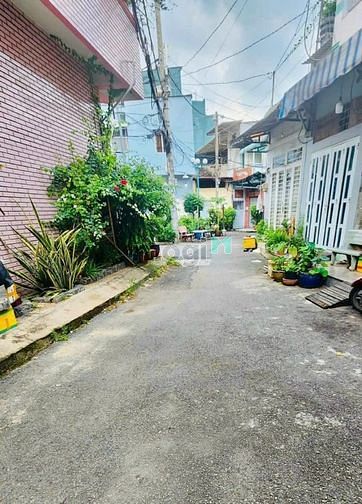 Hình ảnh Nhà Hẻm Xe Hơi Thông Cách Mặt Tiền 10M