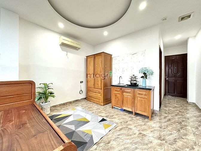 Hình ảnh Phòng Ban Công Đón Nắng ngay Ngã 4 Bảy Hiền