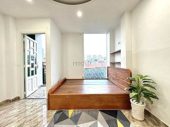 Hình ảnh Phòng Ban Công Đón Nắng ngay Ngã 4 Bảy Hiền