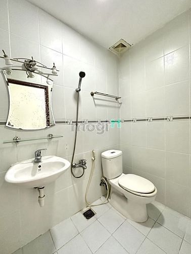 Hình ảnh Phòng Ban Công Đón Nắng ngay Ngã 4 Bảy Hiền