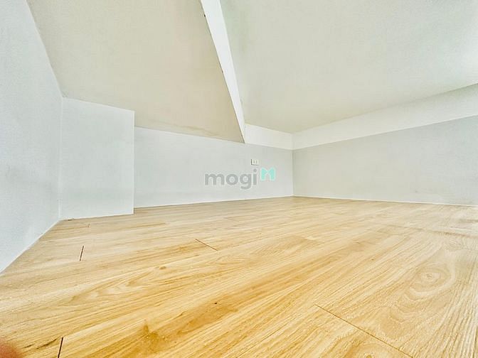 Hình ảnh CHDV 30m2 đối diện Sân Golf Tân Sơn Nhất
