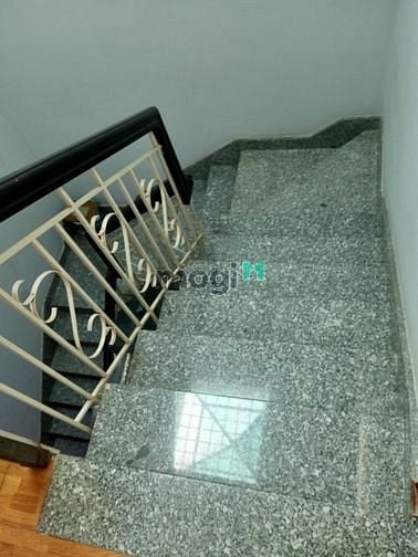 Hình ảnh Cho thuê nhà mặt tiền đường Phạm Văn Bạch, P15, Tân Bình Gấp!