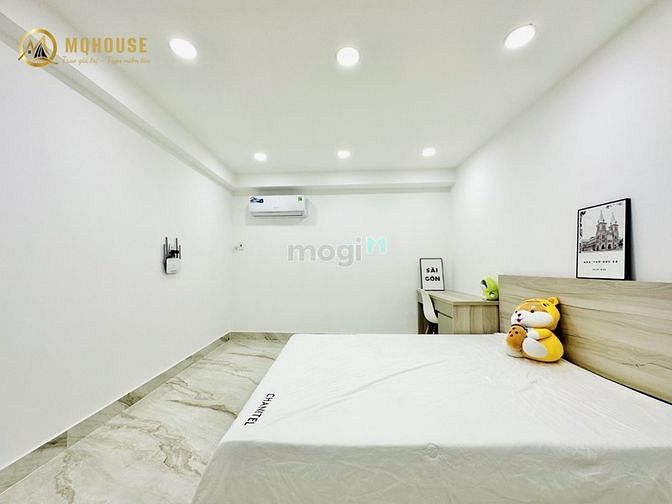 Hình ảnh CHDV Ban Công Mới Xây gần Phạm Văn Đồng