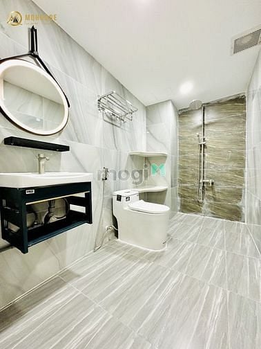 Hình ảnh CHDV Ban Công Mới Xây gần Phạm Văn Đồng