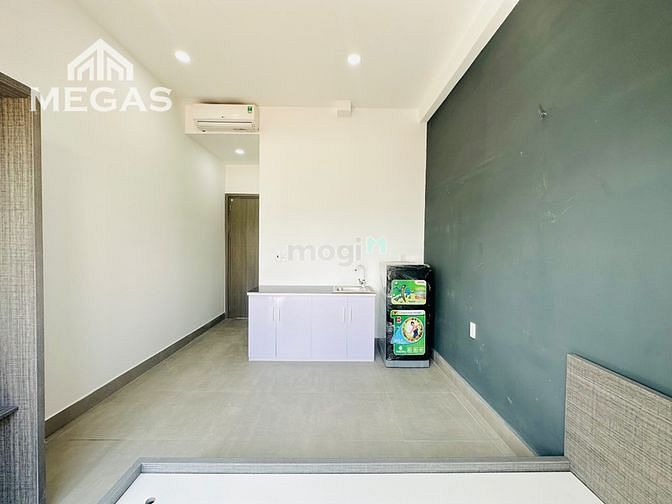 Hình ảnh ChoThuê Căn Hộ Full nội thất Caocấp Ban công riêng tại Vườn Lài-Âu Cơ