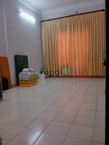 Hình ảnh Cho thuê nhà mặt tiền đường Phạm Văn Bạch, P15, Tân Bình Gấp!