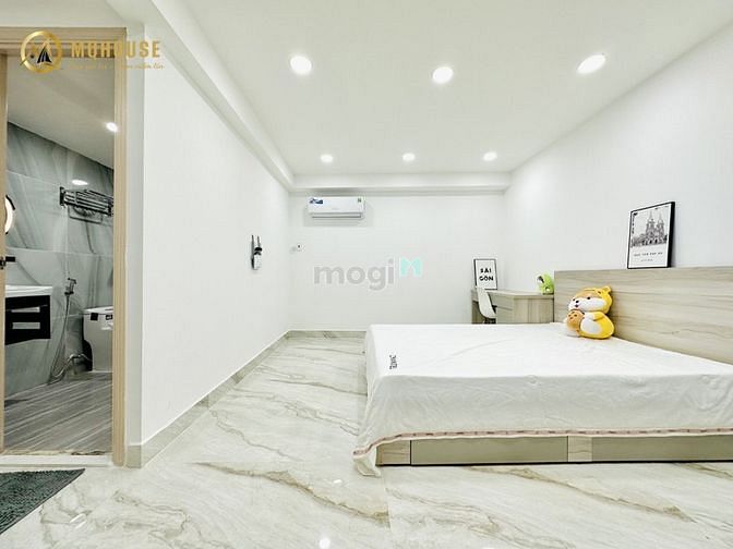 Hình ảnh CHDV Ban Công Mới Xây gần Phạm Văn Đồng