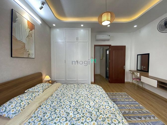 Hình ảnh Siêu phẩm Quận 7 MIDTOWN PHÚ MỸ HƯNG 80m2 2PN giá chỉ 2tỷ450 bao phí