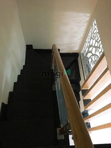 Hình ảnh 40m cho thuê 12 triệu/ tháng 3 phòng ngủ chỉ 4 xx tỷ .